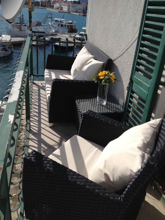Apartment Sara Pirovac Bilik gambar