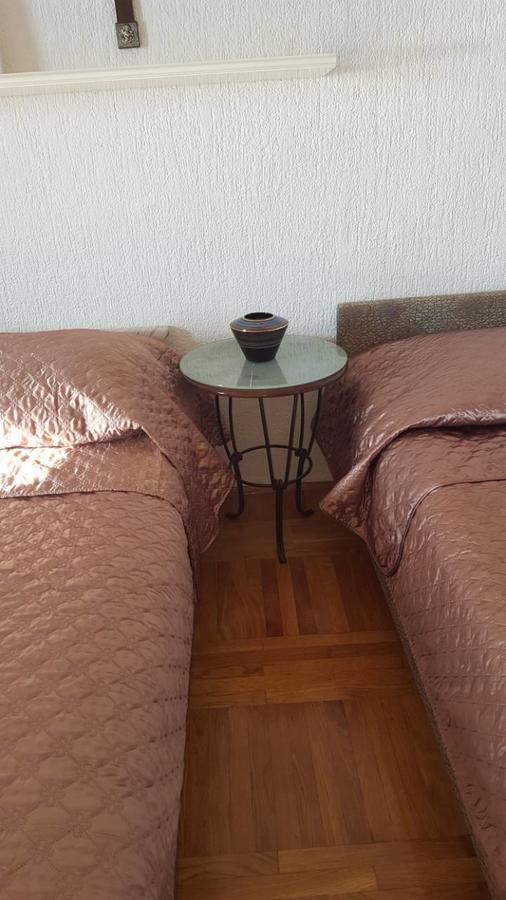 Apartment Sara Pirovac Luaran gambar